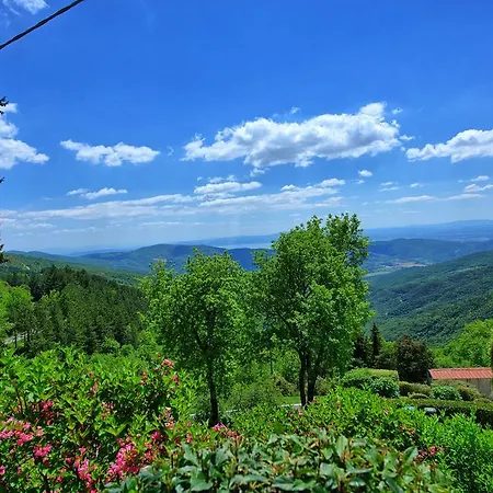 Portole Due By Posarellivillas Montanare